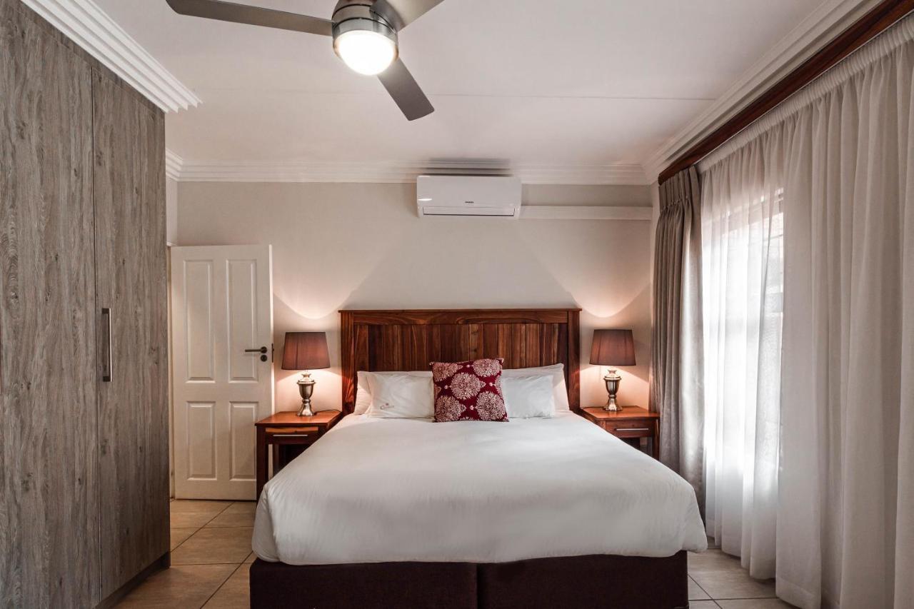 Camelot Guest House & Apartments Potchefstroom Dış mekan fotoğraf